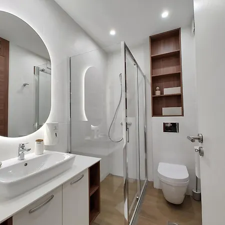 Apartamento Omorika Lux