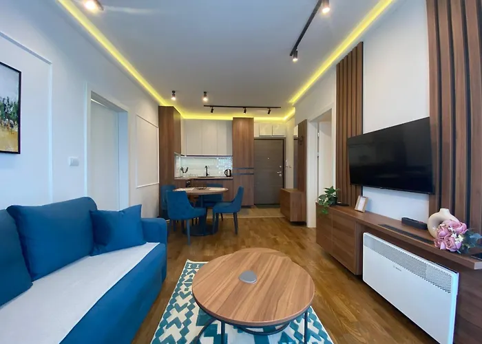 Apartment Omorika Lux